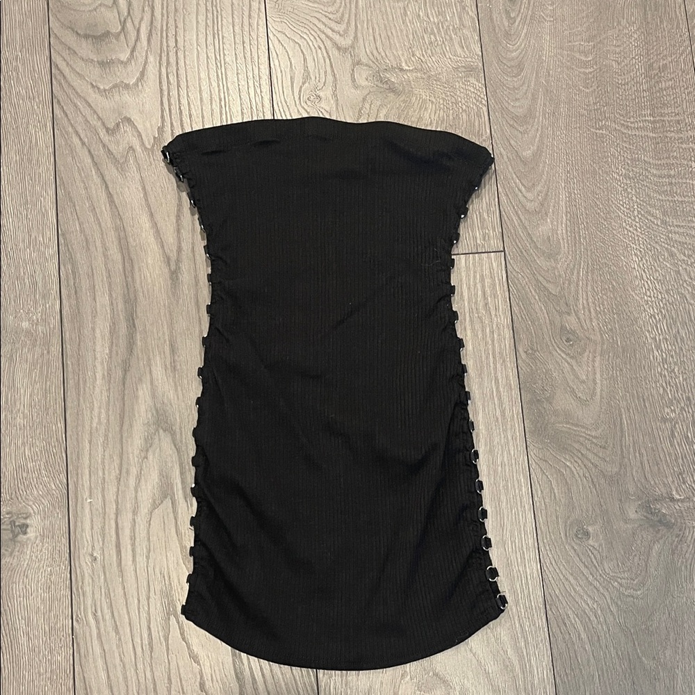 Chic Black Strapless Dress